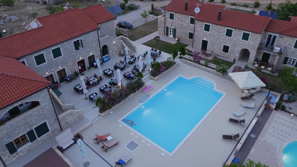 Hotel Pansion Skelin Drinovci Esterno foto