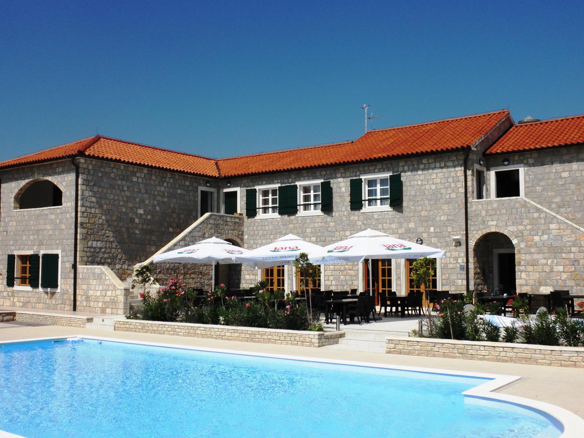 Hotel Pansion Skelin Drinovci Esterno foto
