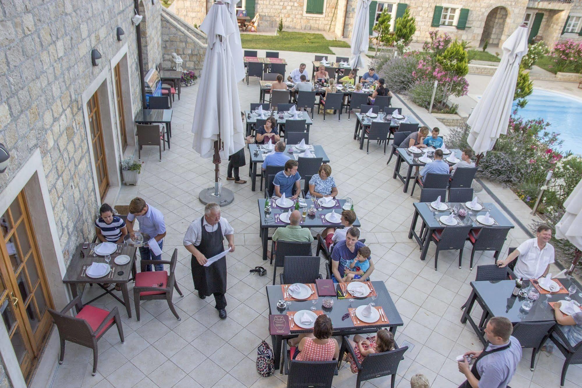 Hotel Pansion Skelin Drinovci Esterno foto