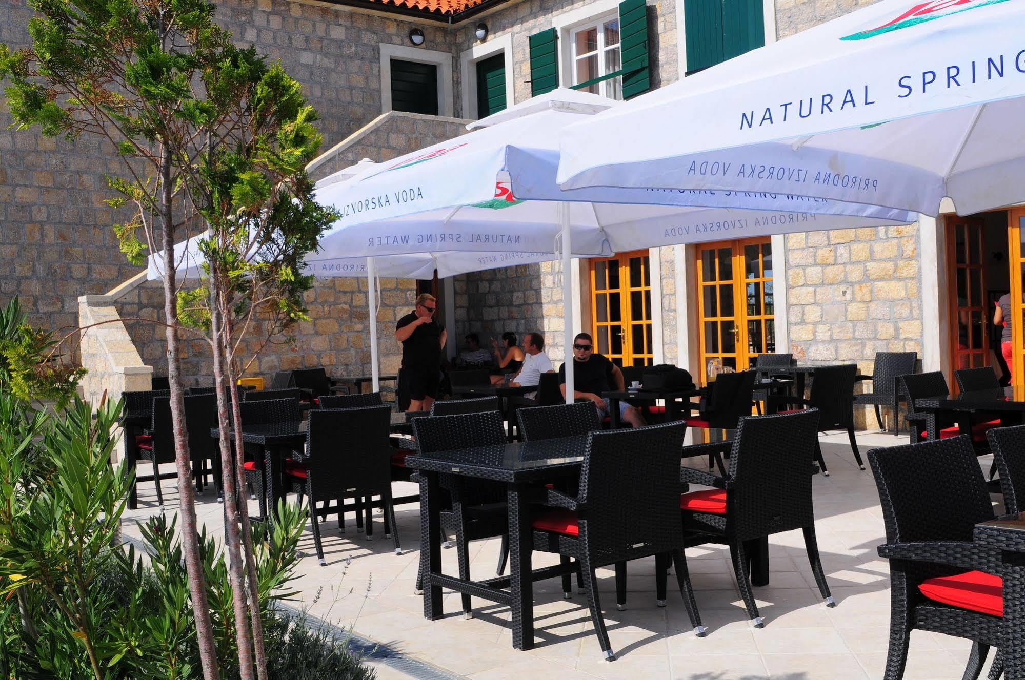 Hotel Pansion Skelin Drinovci Esterno foto