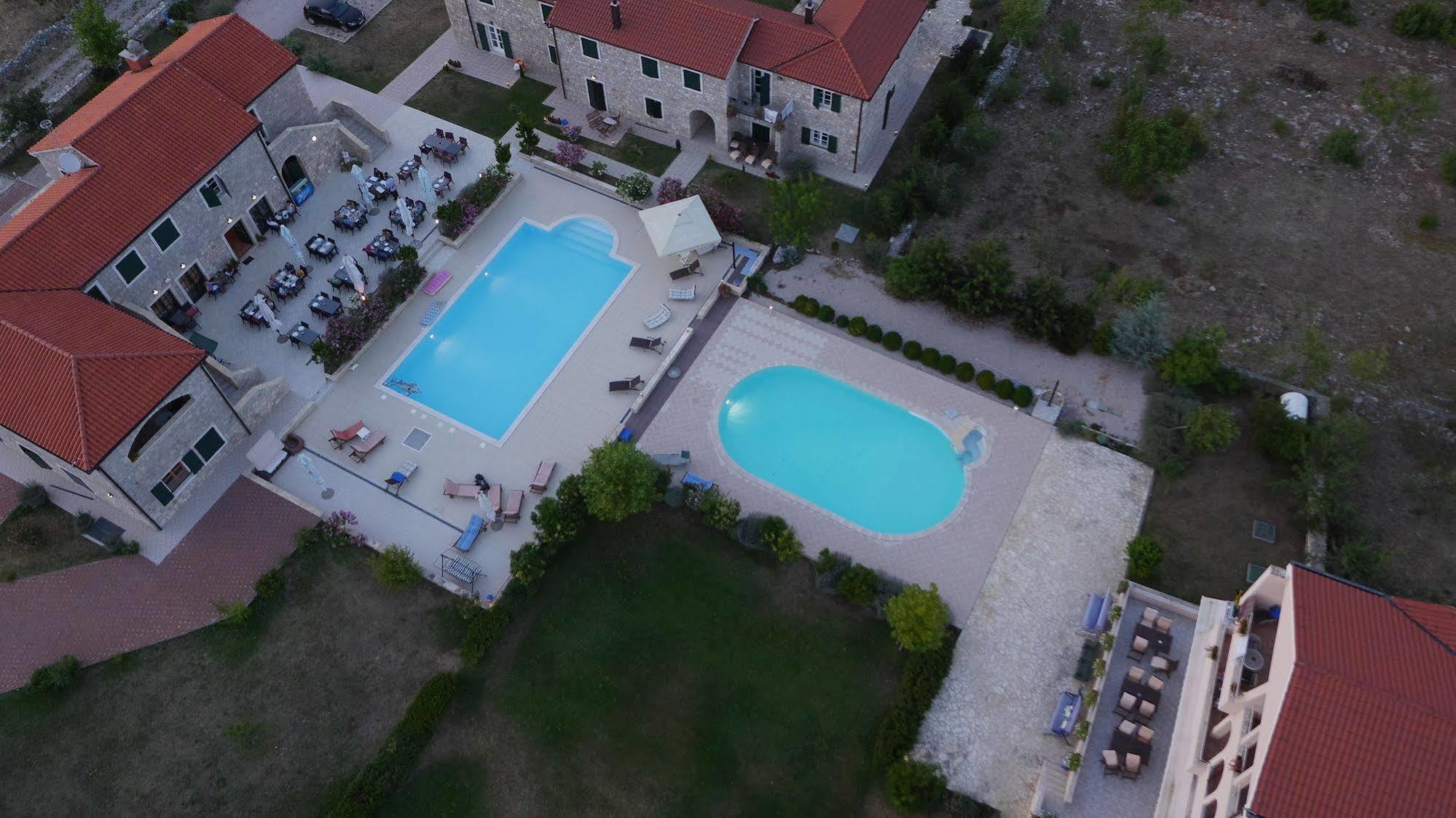 Hotel Pansion Skelin Drinovci Esterno foto